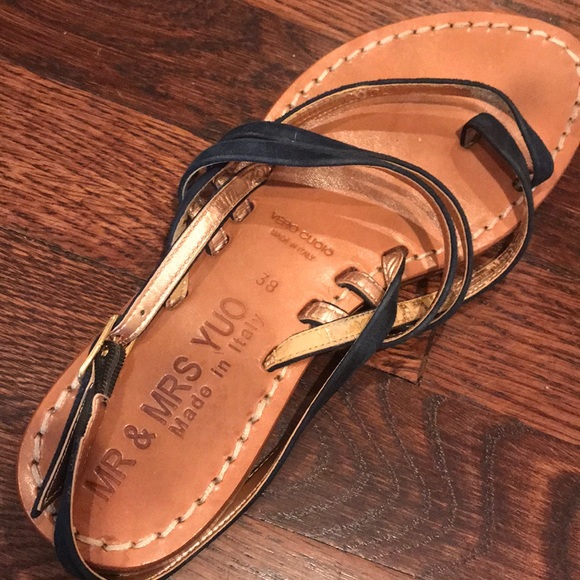 Cute Leather Sandals - Picture 4 of 4